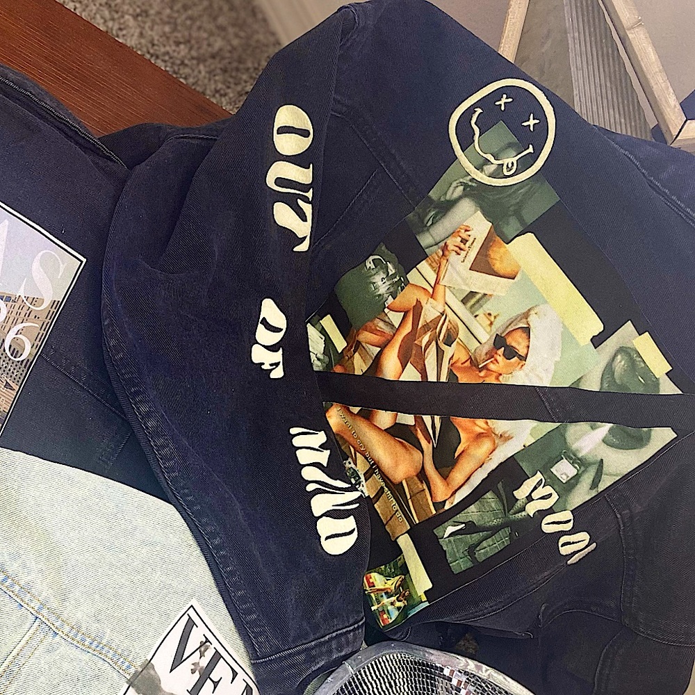 Graphic Denim Jacket - MOOD